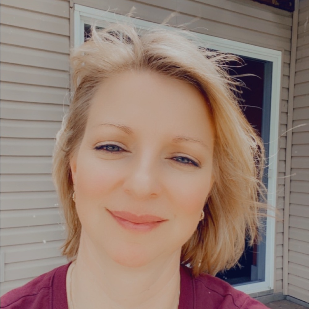 Meet your Posher, Laura